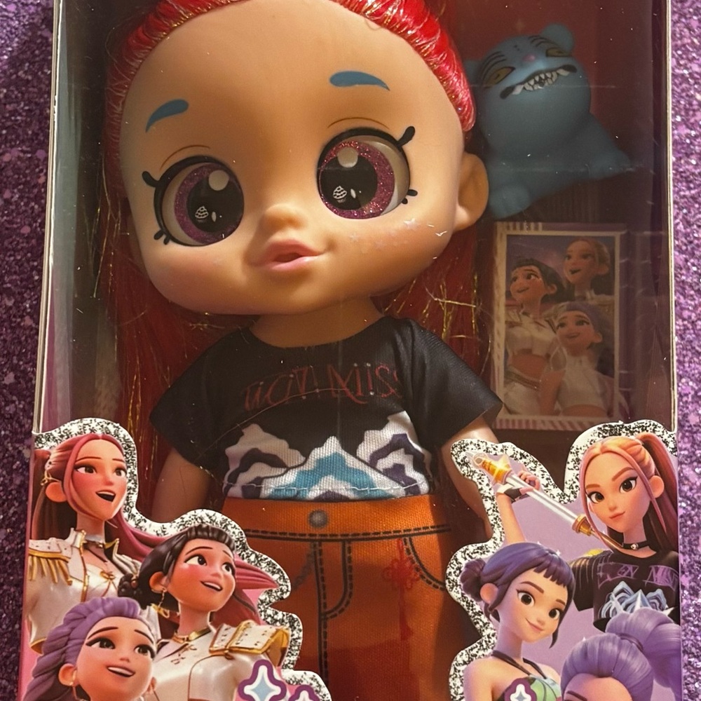 Demon hunters K-pop Doll with Red Hair and Black Outfit it sings Mira
